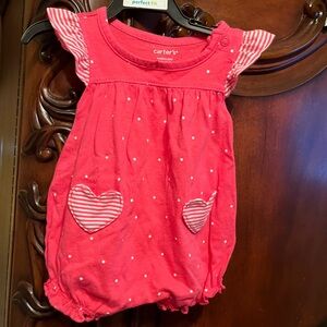 Carter's  bundle of Newborn sundresses, rompers, sunsuits jumpsuits 🏖️☀️💕🏝️